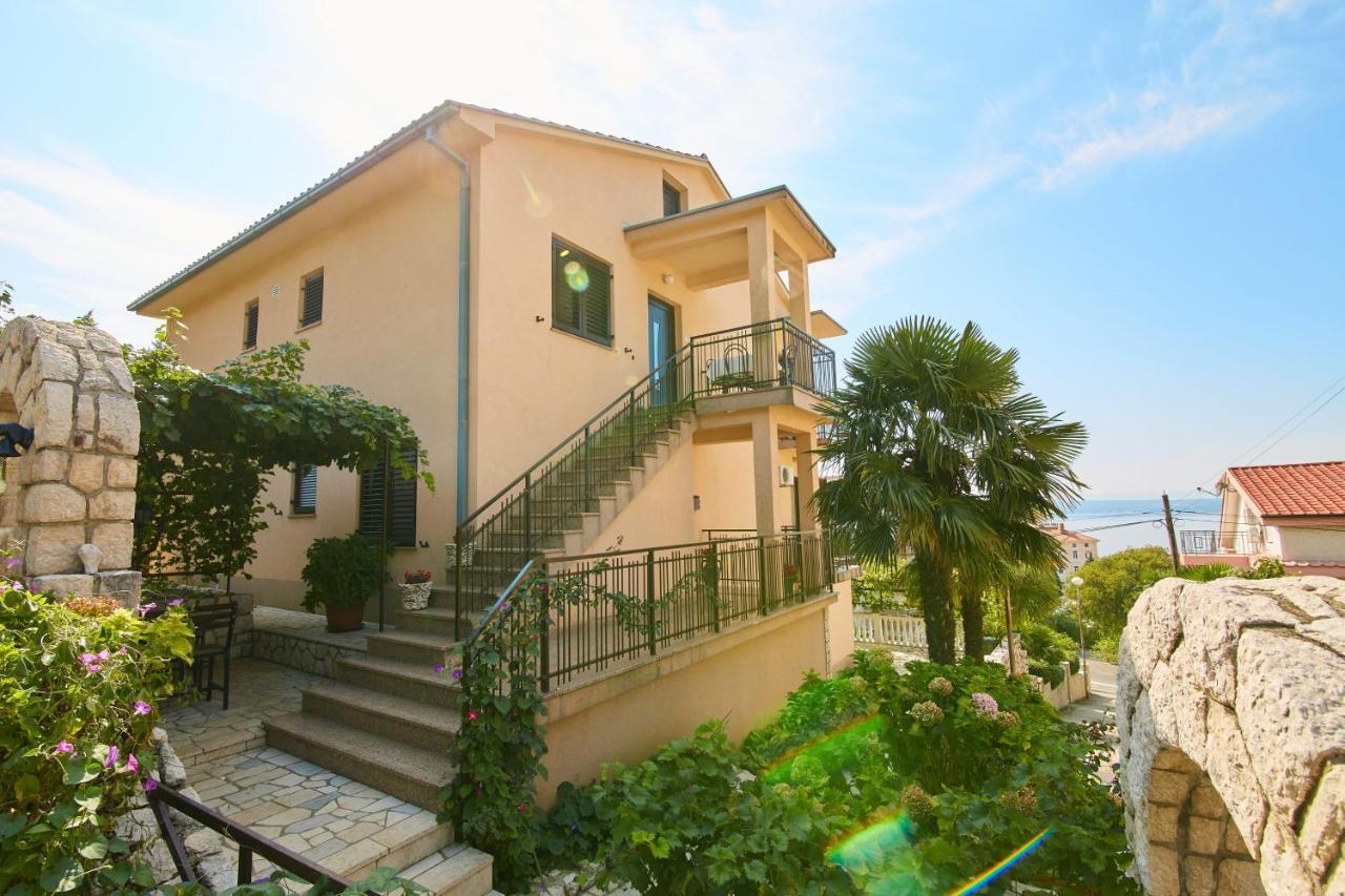 Apartments And Rooms With Parking Space Crikvenica - 19125 Экстерьер фото